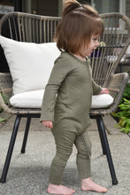 Load image into Gallery viewer, Moss Solid Romper w/fold over feet
