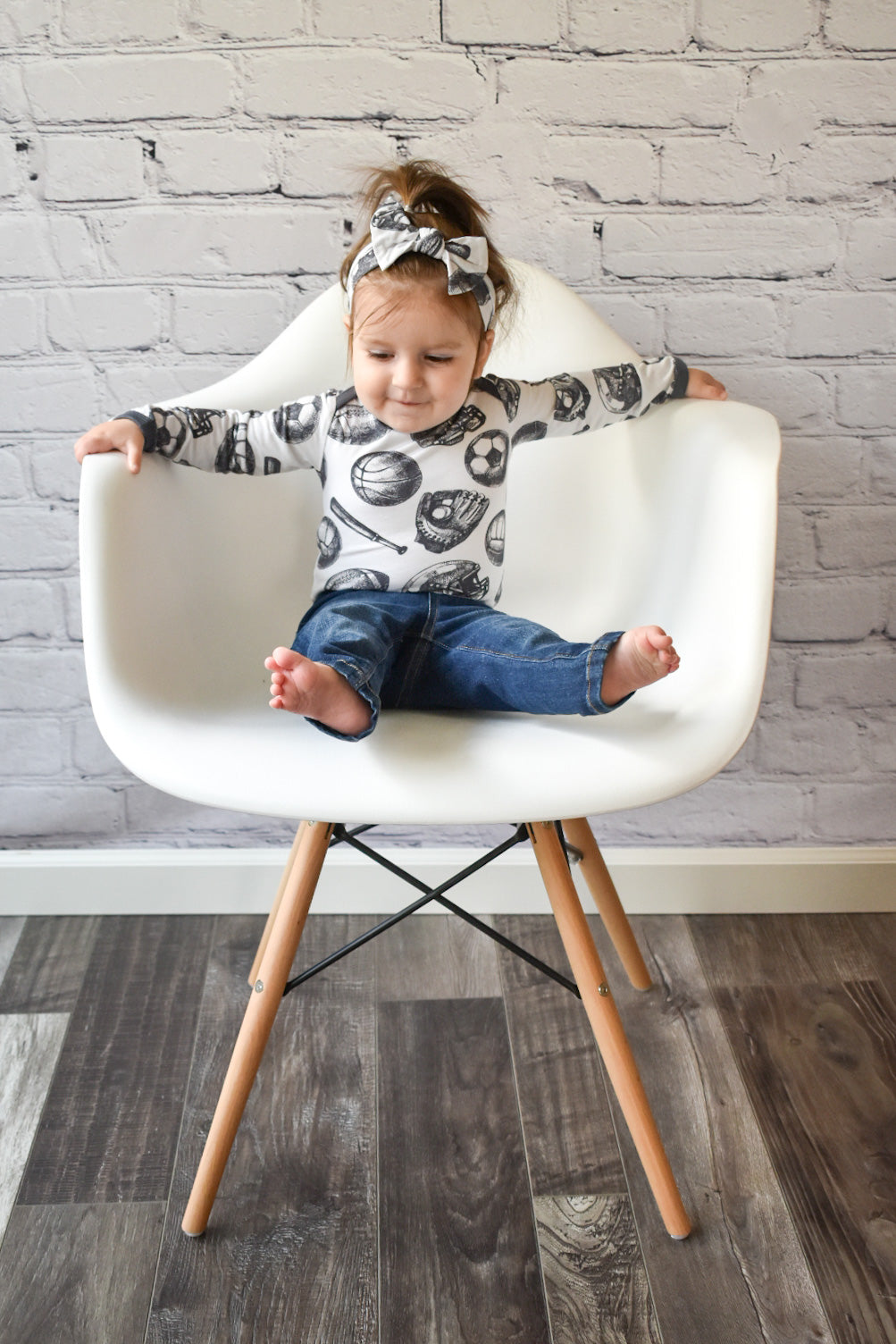 Baby cheap eames chair