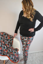 Load image into Gallery viewer, Black Mama Lounge Top-My Skully Valentine Collection
